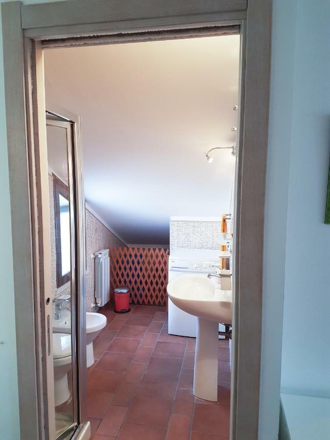 Mansarda Con Vista Piscina Villa Campofelice Di Roccella Exterior foto